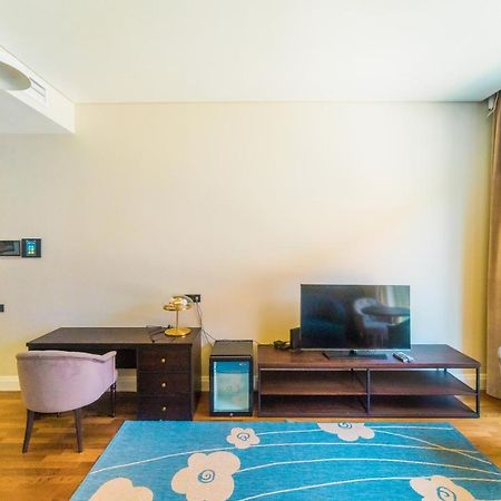 Hotel Manica Esentai City アルマトイ エクステリア 写真