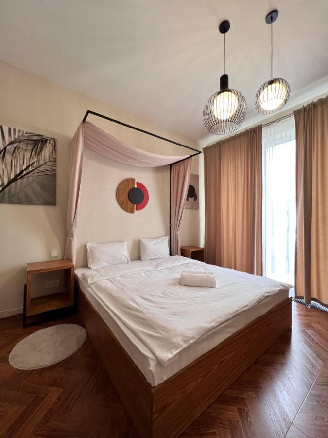 Hotel Manica Esentai City アルマトイ エクステリア 写真