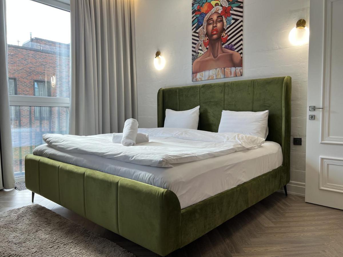 Hotel Manica Esentai City アルマトイ エクステリア 写真