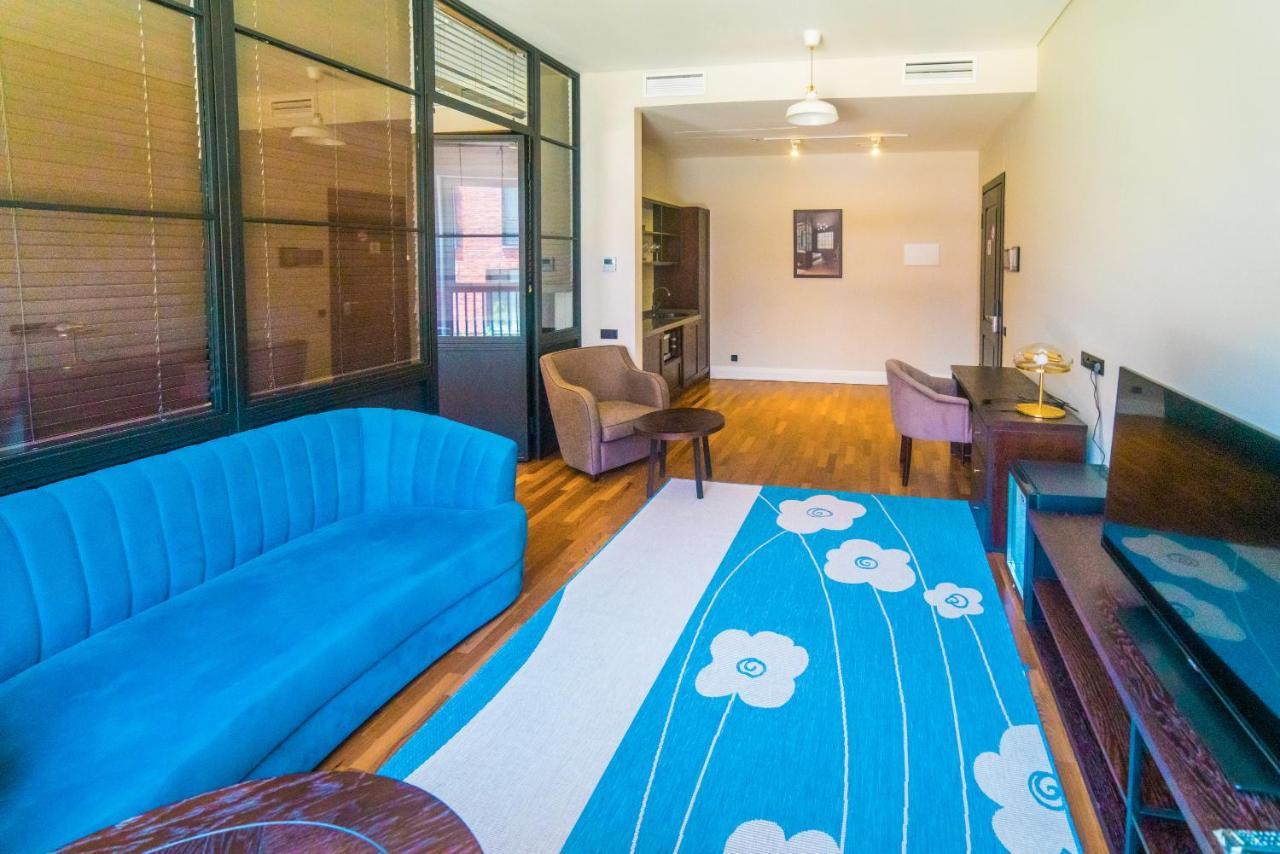 Hotel Manica Esentai City アルマトイ エクステリア 写真