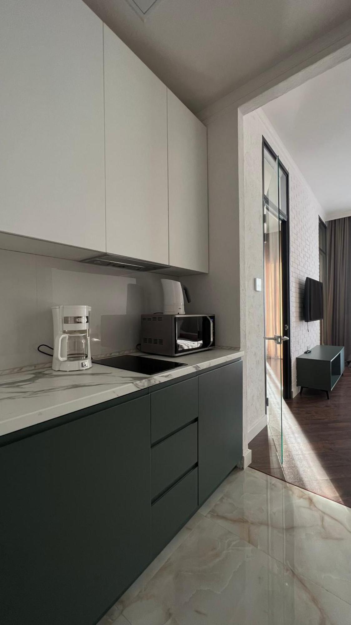 Hotel Manica Esentai City アルマトイ エクステリア 写真
