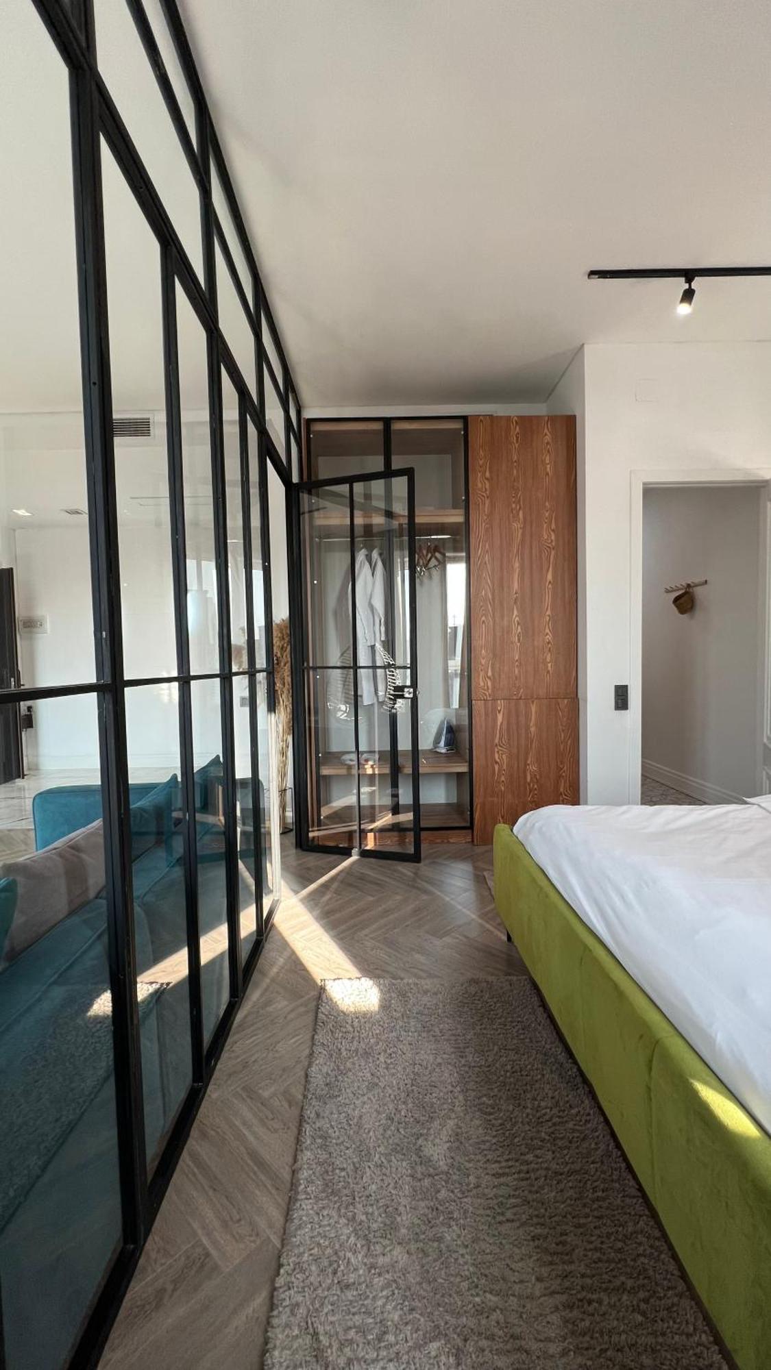 Hotel Manica Esentai City アルマトイ エクステリア 写真